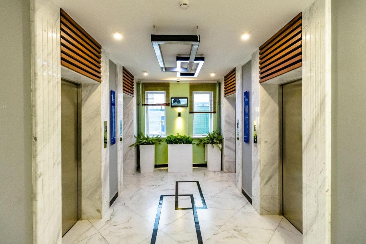 Apartments 7 Я-34 أستانا المظهر الخارجي الصورة